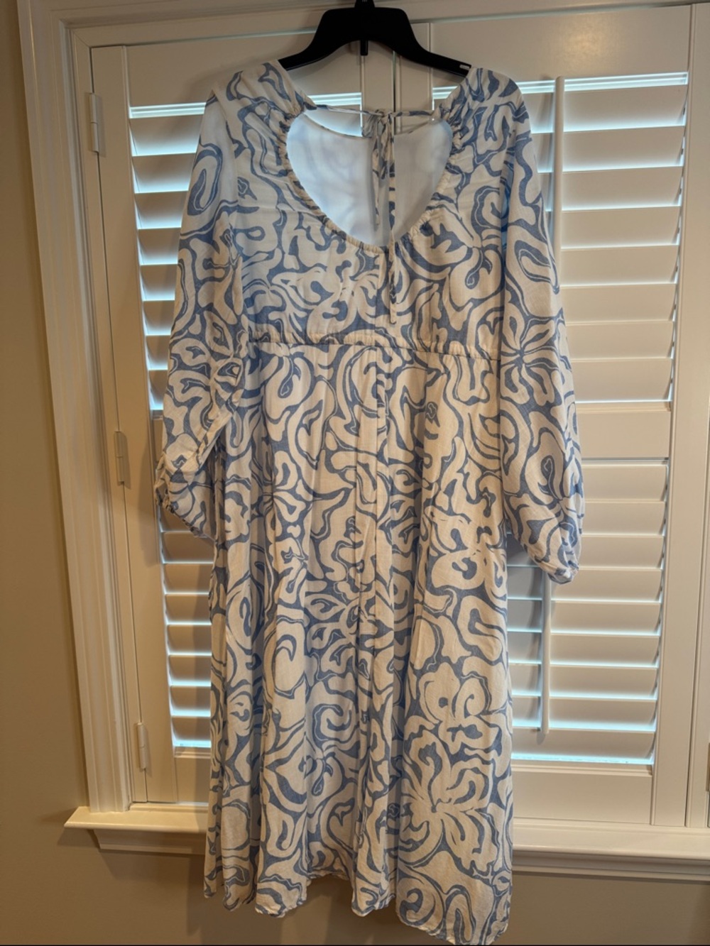 Girl and the sun Light Blue and White dress, women’s size medium - Picture 15 of 16
